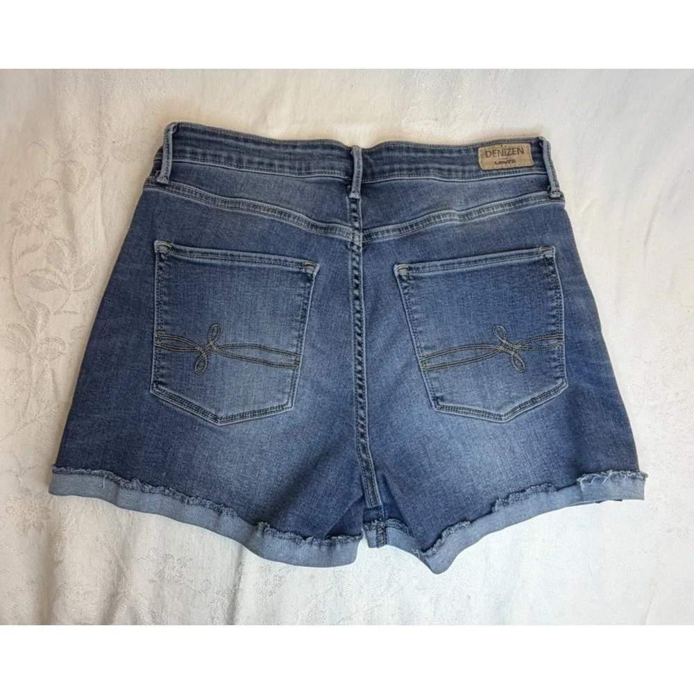 Levis Denizen Jean Shorts Womens Size 8 W29 High Rise Distressed Blue Denim
